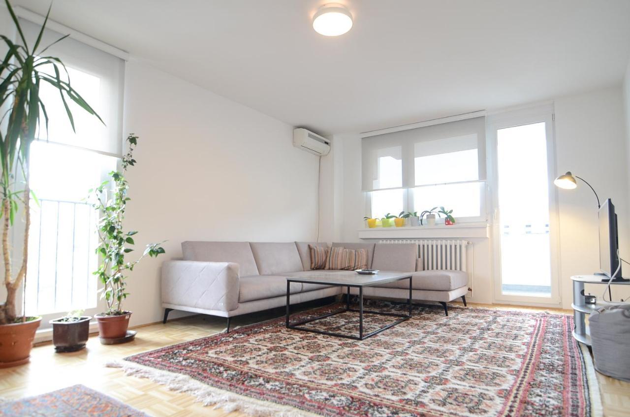 Sunset Square Apartment Сараєво Екстер'єр фото